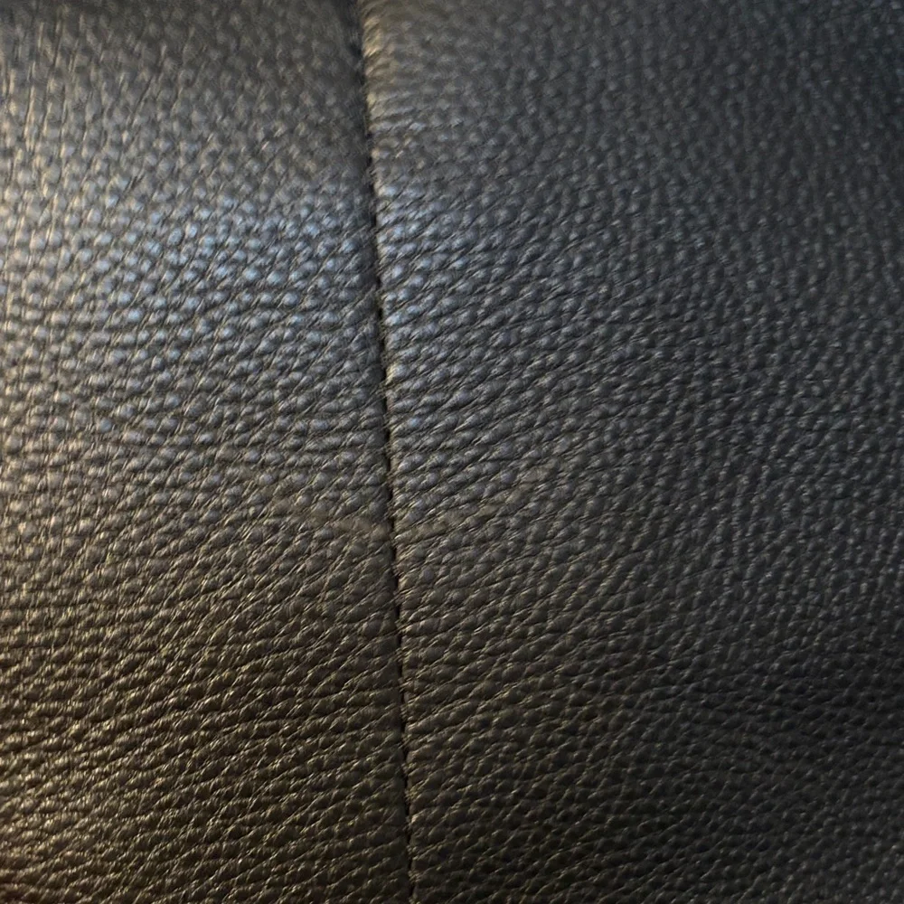 Michael Kors Black and Cream Tote - Picture 9 of 9